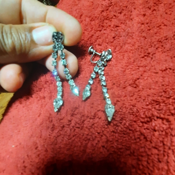 Vintage earrings - Picture 2 of 2